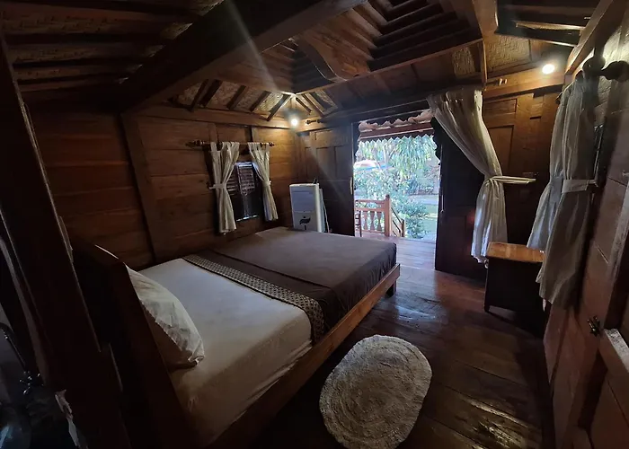 Hibiscus House Bali Gasthuis 4*