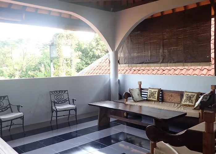 Gasthuis Hibiscus House Bali Pemuteran